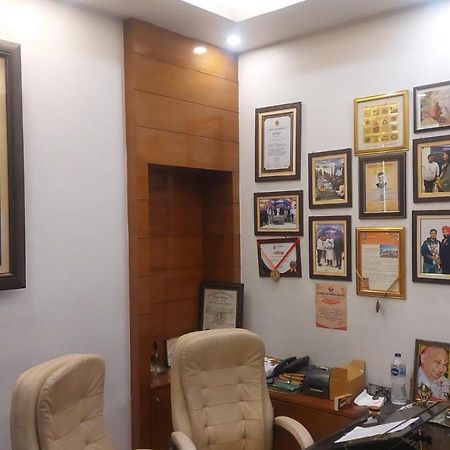 Hotel Rajshree Tanakpur Extérieur photo