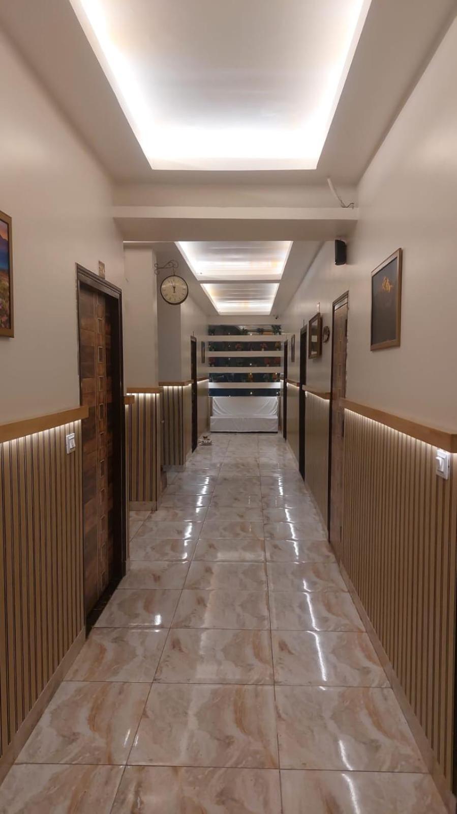 Hotel Rajshree Tanakpur Extérieur photo