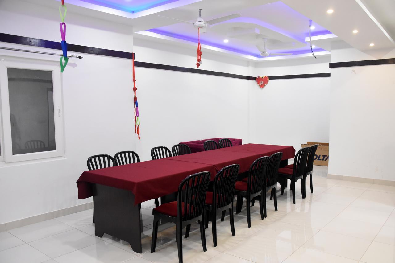 Hotel Rajshree Tanakpur Extérieur photo