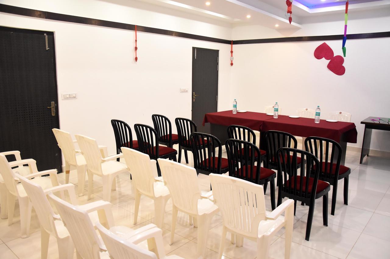 Hotel Rajshree Tanakpur Extérieur photo