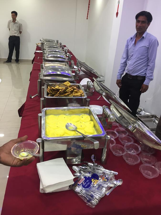 Hotel Rajshree Tanakpur Extérieur photo
