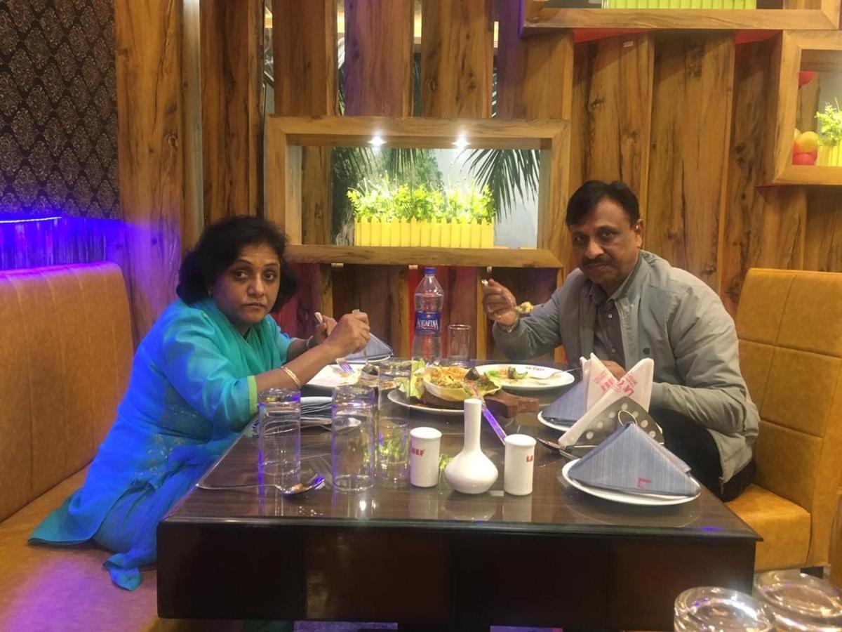 Hotel Rajshree Tanakpur Extérieur photo